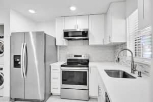 10303 Sunrise Lakes Blvd 107, Sunrise, FL 33322 Sold 11/07/25