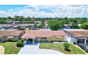 8501 NW 11th Ct, Pembroke Pines, FL 33024 - MLS#F10514279