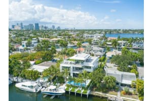 1736 SE 14th St, Fort Lauderdale, FL 33316 - MLS#F10514280