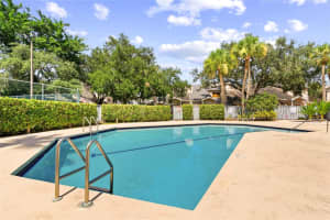 1816 Runners Way 1816, North Lauderdale