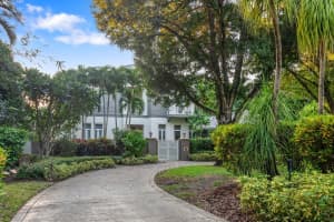 101 Holly Lane, Plantation, FL 33317 - MLS#F10514289