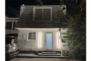 2085 NE 123rd St 2085, North Miami, FL 33181 - MLS#F10514302