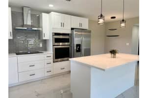 4935 NW 2nd St D, Delray Beach, FL 33445 - MLS#F10514316