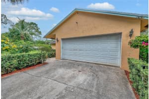 13131 42nd Rd, West Palm Beach, FL 33411 Sold 10/02/25
