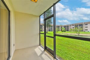 10304 Sunrise Lakes Blvd 106, Sunrise, FL 33322 - MLS#F10514351