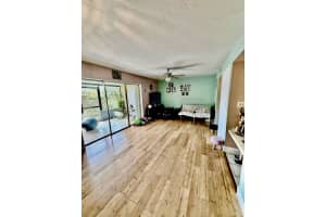 5601 Blueberry Ct 157, Lauderhill, FL 33313 - MLS#F10514361