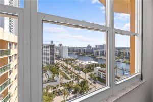 2501 S OCEAN DR PH 33, Hollywood, FL 33019 - MLS#F10514365