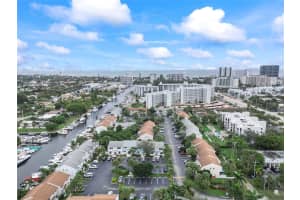 2623 NE 15th St 2623, Pompano Beach, FL 33062 - MLS#F10514369