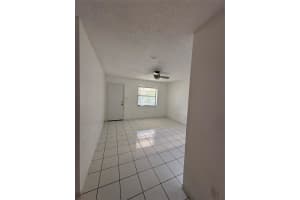 6040 N Shakerwood Cir 205, Tamarac, FL 33319 - MLS#F10514372