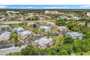 1672 SE Green Acres Cir 104, Port Saint Lucie, FL 34952 - MLS#F10514380