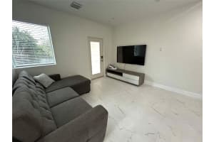 1601 N 29th Ct 2, Hollywood, FL 33020 - MLS#F10514385