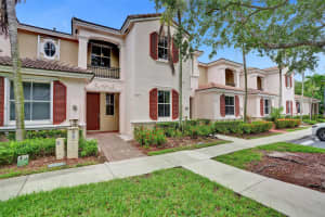2242 NE 42nd Ave 2242, Homestead, FL 33033 - MLS#F10514412