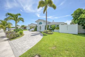 340 SE 5th Ave, Pompano Beach, FL 33060 Sold 10/31/25