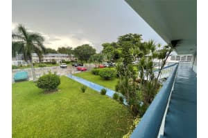 423 N Durham N 423, Deerfield Beach, FL 33442 Sold 09/15/25