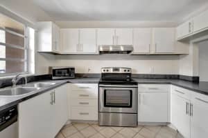 9450 Live Oak Pl 303, Davie