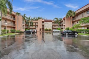 3040 Holiday Springs Blvd 307, Margate