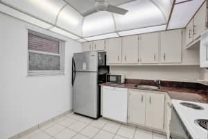 3040 Holiday Springs Blvd 307, Margate, FL 33063 Sold 12/31/25