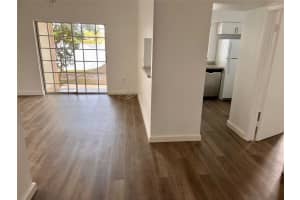 2121 Nw 96th Ter 14m, Hollywood