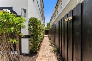 610 SW 10th St 610, Fort Lauderdale, FL 33315 Sold 09/18/25