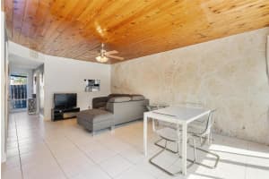 3200 NW 5th Ter 33, Pompano Beach, FL 33064 - MLS#F10514495