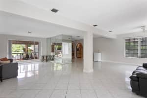 1500 W River Dr, Margate, FL 33063 Sold 09/30/25