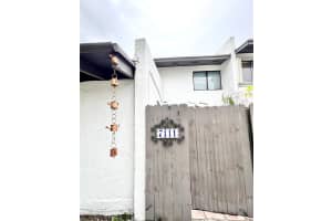 7111 SW 111th Pl 7111, Miami, FL 33173 Sold 09/22/25