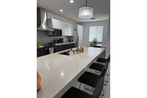 499 Conservation Dr, Weston, FL 33327 - MLS#F10514526