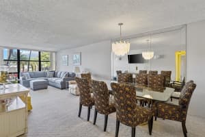 800 Parkview Dr 201, Hallandale Beach