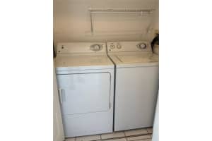 9840 NW 9th Ct, Plantation, FL 33324 Sold 08/20/25