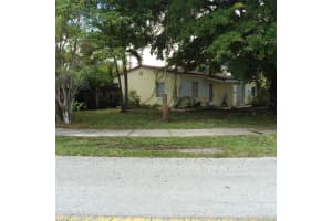 240 NE 55 STREET, Oakland Park, FL 33334 - MLS#F10514611