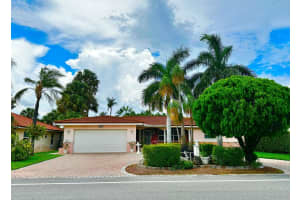 307 Bamboo Rd, Palm Beach Shores