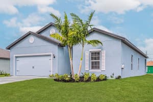 7926 105th Ave, Vero Beach, FL 32967 - MLS#F10514698