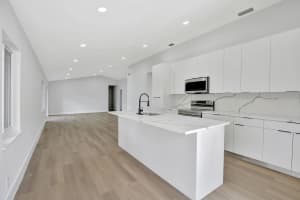 9862 NW 2nd St, Plantation, FL 33324 Sold 10/27/25