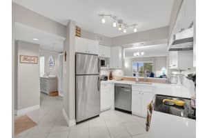 2208 S Cypress Bend Dr 401, Pompano Beach, FL 33069 - MLS#F10514732