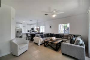 378 NE 47th Pl 378, Deerfield Beach, FL 33064 - MLS#F10514744