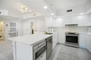 110 N Federal Hwy 1207, Fort Lauderdale, FL 33301 - MLS#F10514775