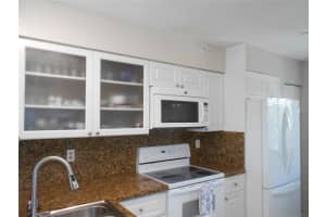 2205 S Cypress Bend Dr 505, Pompano Beach, FL 33069 - MLS#F10514776