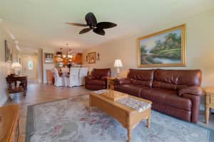 820 S Hollybrook Dr 209, Pembroke Pines, FL 33025 - MLS#F10514797
