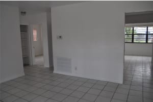 6930 Liberty St, Hollywood, FL 33024 - MLS#F10514799