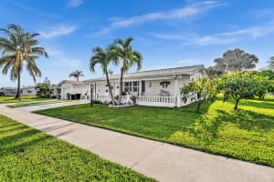 2204 Campanelli Blvd, Boynton Beach, FL 33426 - MLS#F10514828