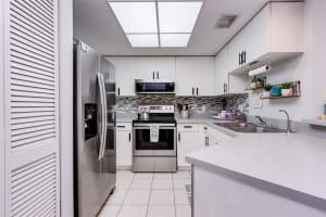 2131 SE 10th Ave 1110, Fort Lauderdale, FL 33316 Sold 08/22/25