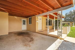 202 SW 53 Ave, Plantation, FL 33317 - MLS#F10514862