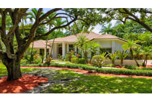 8111 Blue Ridge Ln, Parkland, FL 33067 - MLS#F10514863