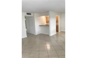 607 Meadows Cir ., Boynton Beach
