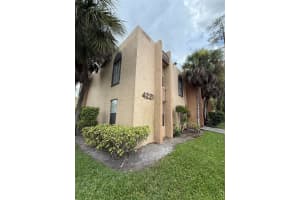 4221 NW 19th St 276, Lauderhill, FL 33313 - MLS#F10514892