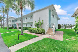 2330 NE 36th St 6, Lighthouse Point, FL 33064 Sold 08/18/25