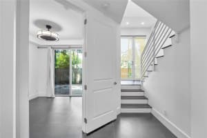 801 SE 12th Court, Fort Lauderdale, FL 33316 - MLS#F10514936
