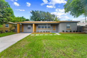 112 W 35th St, Riviera Beach, FL 33404 Sold 08/29/25