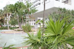 210 174th St L18, Sunny Isles Beach