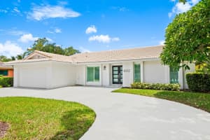 8352 NW 6th Ct, Coral Springs, FL 33071 Sold 09/05/25